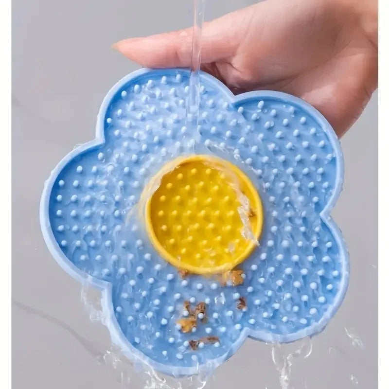Sunflower Lick Plate for Dogs