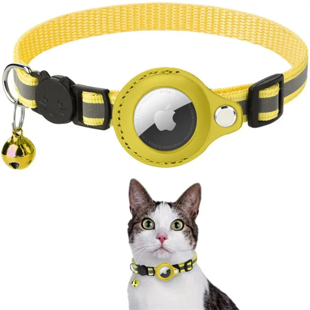 Cat Collar with Safety Closure